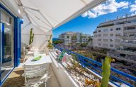 Elegant Beachside Penthouse, Fully Renovated, in the Heart of Marbella second line beach