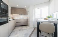 Elegant Beachside Penthouse, Fully Renovated, in the Heart of Marbella second line beach
