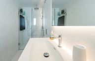 Elegant Beachside Penthouse, Fully Renovated, in the Heart of Marbella second line beach