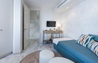 Elegant Beachside Penthouse, Fully Renovated, in the Heart of Marbella second line beach