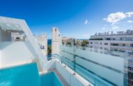 Elegant Beachside Penthouse, Fully Renovated, in the Heart of Marbella second line beach