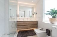 Elegant Beachside Penthouse, Fully Renovated, in the Heart of Marbella second line beach