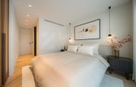 Exceptional Fully Refurbished 3-Bedroom Apartment on Marbella Golden Mile with Panoramic Sea Views