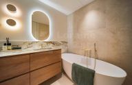 Exceptional Fully Refurbished 3-Bedroom Apartment on Marbella Golden Mile with Panoramic Sea Views