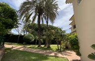 Large 6-bedroom villa near the center of Marbella
