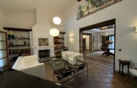 Excepcional villa de estilo andaluz con 4 dormitorios en El PAraiso, Estepona