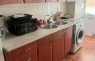 Práctico piso de tres dormitorios para reformar en Miraflores, Marbella