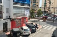 Práctico piso de tres dormitorios para reformar en Miraflores, Marbella