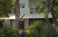 Fantastic three-story townhouse in Los Naranjos, Marbella
