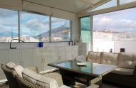 Espectacular ático de 3 dormiorios con licencia turística en Puerto Banús, Marbella