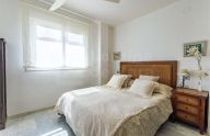 Spectacular 2-bedroom duplex penthouse with garage in Marbella town center