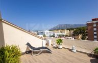 Spectacular 2-bedroom duplex penthouse with garage in Marbella town center