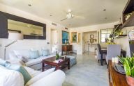 Spectacular 2-bedroom duplex penthouse with garage in Marbella town center