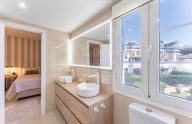 Precioso apartamento completamente reformado en Benamara, Estepona