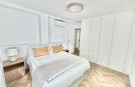 Espectacular apartamento de 3 dormitorios recién reformado en el centro de Marbella