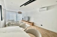Espectacular apartamento de 3 dormitorios recién reformado en el centro de Marbella