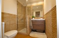 Spectacular 2-bedroom apartment in a gated community with a pool in Sierra Blanca, Marbella.