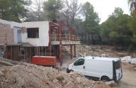 Estupenda villa sin terminar ubicada en una gran parcela en la zona de Alfaz del Pi, Alicante