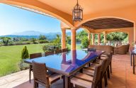 Magnificent villa with 5 bedrooms located in Benahavís