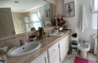 Spacious and sunny 3-storey townhouse in Altos de Puente Romano, Marbella