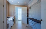 Elegante villa de 7 dormitorios situada en la Milla de Oro de Marbella
