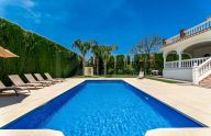 Beautiful renovated 5 bedroom villa in the Golf Valley, Marbella