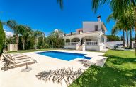 Beautiful renovated 5 bedroom villa in the Golf Valley, Marbella