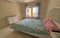 Spacious and sunny apartment located in the Marbella ring road