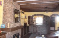 Semi-detached house with two floors with lots of charm in Benahavís