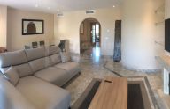 Magnificent 3-bedroom apartment with 2 parking spaces on Marbella's Golden Mile