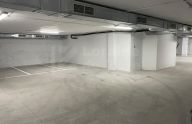 For rent 17 parking spaces on one floor at Calle Salitre 45, Málaga city centre.