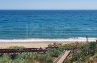 Impecable apartamento de un dormitorio con vistas al mar en Marbella Este.
