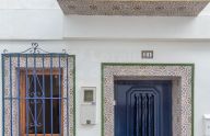 Encantadora y renovada casa adosada de 3 dormitorios en El Barrio, Marbella centro