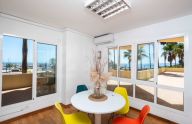 Bright office with sea views in the center of Marbella