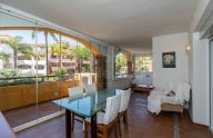 Excellent two-bedroom apartment with a garage located on the Golden Mile of Marbella