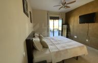 Apartamento tipo ático de 3 dormitorios, vistas panorámicas al mar en Benahavís
