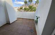 Beautiful three-story townhouse in a beautiful and quiet urbanization in Valdeolletas, Marbella