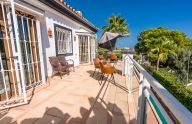 Excellent 5 bedroom villa very close to the center of Marbella