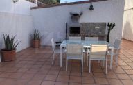 Detached 4 bedroom house with large garden and private pool in Lindasol, Marbella East