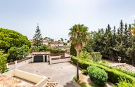 Magnífica villa de 6 dormitorios muy cerca del centro de Marbella
