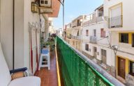 Soleado piso de 3 dormitorios situado en la zona de El Barrio, en el centro de Marbella
