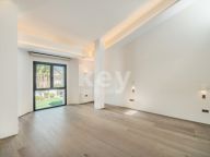 Villa for sale in Nueva Andalucia