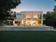 Villa for sale in La Quinta, Benahavis