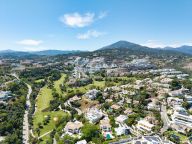 Villa for sale in La Quinta, Benahavis