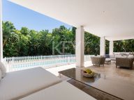 Villa for sale in La Quinta, Benahavis