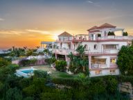 Villa en venta en Los Flamingos, Benahavis