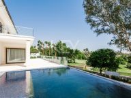 Villa for sale in Los Naranjos Golf, Nueva Andalucia