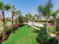 Villa for sale in Los Naranjos Golf, Nueva Andalucia