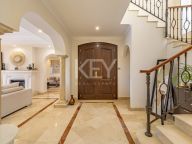 Villa for sale in Los Flamingos, Benahavis