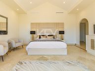Villa for sale in Los Flamingos, Benahavis